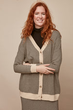 BEIGE JACKSON CARDIGAN
