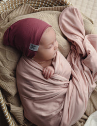 JACQUELINE & JAC BEANIE