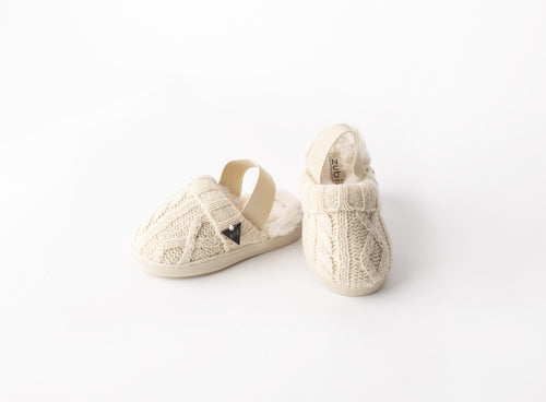 ZUBII CABLE SWEATER SLIPPERS Z101